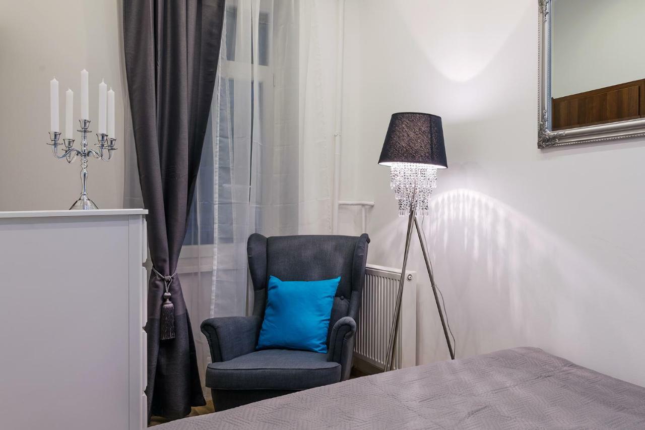 Parking, Ac, 2 Bedroom Design Flat In The Center Budapeste Exterior foto